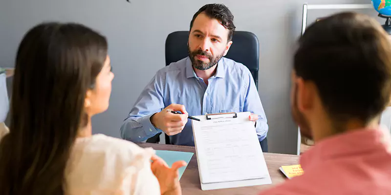Why Choose Us as Your L1 Visa Lawyer in Bahrain